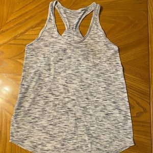 Lululemon yoga top